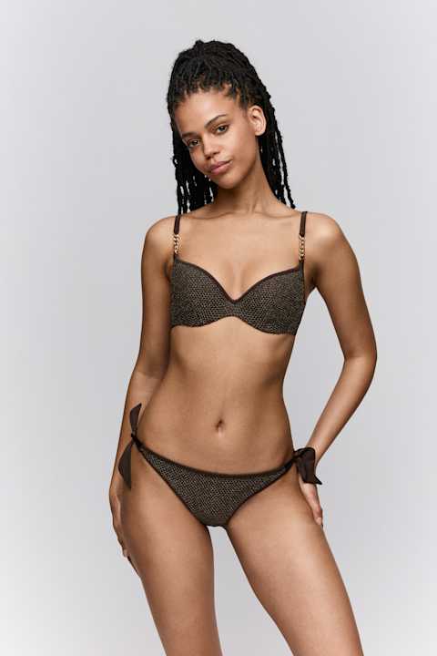 Salesbook image with head