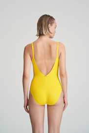 Salesbook image with head | Marie Jo