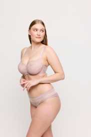 Salesbook image with head | Primadonna