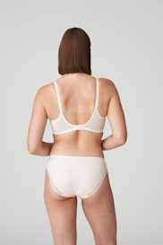 Salesbook image with head | Primadonna