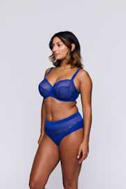 Salesbook image with head | Primadonna