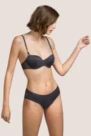 Salesbook image with head | Andres Sarda