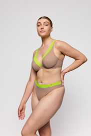 Salesbook image with head | Primadonna