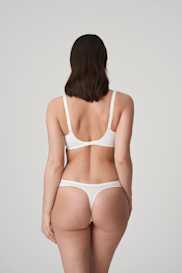 Salesbook image with head | Primadonna