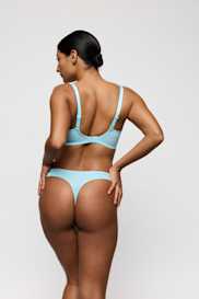 Salesbook image with head | Primadonna