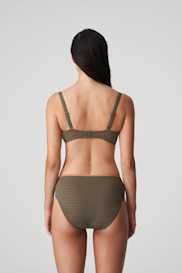 Salesbook image with head | Primadonna