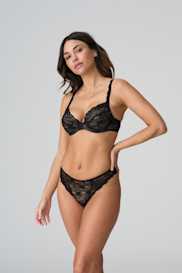 Salesbook image with head | Marie Jo