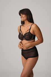 Salesbook image with head | Primadonna