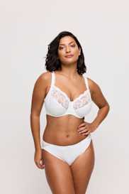 Salesbook image with head | Primadonna