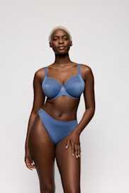 Salesbook image with head | Primadonna