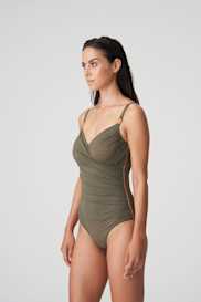 Salesbook image with head | Primadonna