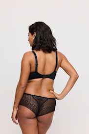 Salesbook image with head | Primadonna