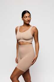 Salesbook image with head | Primadonna