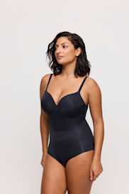 Salesbook image with head | Primadonna