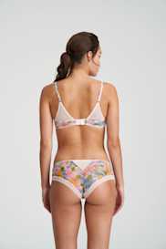 Salesbook image with head | Marie Jo