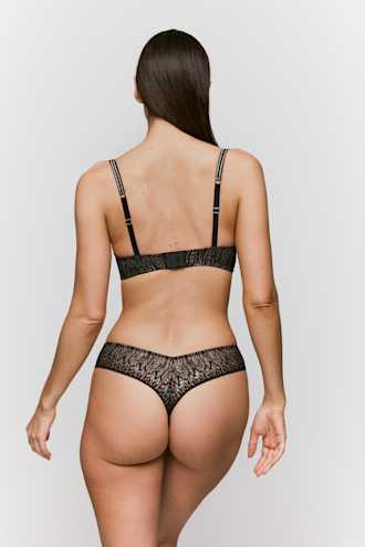 Salesbook image with head