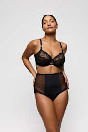 Salesbook image with head | Primadonna