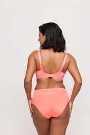 Salesbook image with head | Primadonna