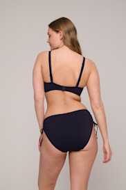 Salesbook image with head | Primadonna