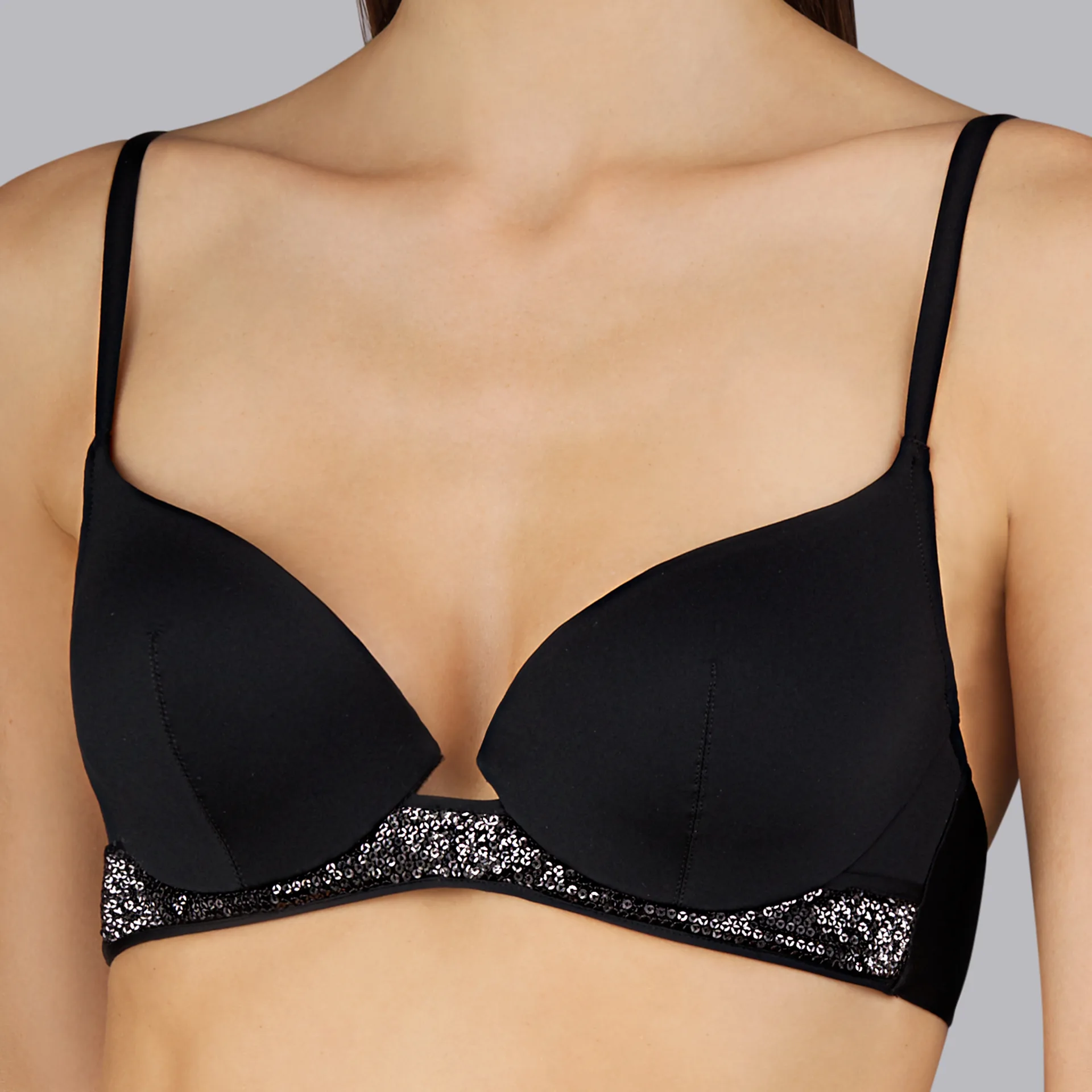 Packshot | Andres Sarda