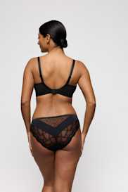 Salesbook image with head | Primadonna