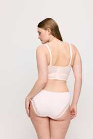 Salesbook image with head | Primadonna