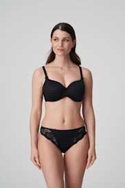 Salesbook image with head | Primadonna