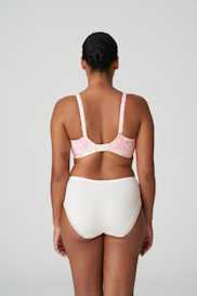 Salesbook image with head | Primadonna