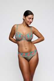Salesbook image with head | Primadonna