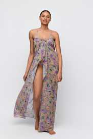 Salesbook image with head | Marie Jo