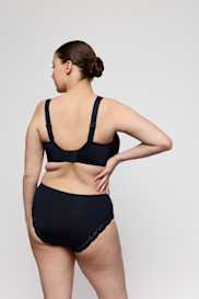 Salesbook image with head | Primadonna