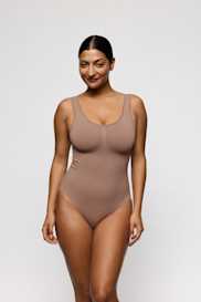 Salesbook image with head | Primadonna
