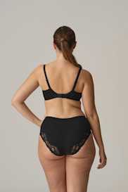 Salesbook image with head | Primadonna