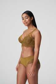 Salesbook image with head | Primadonna