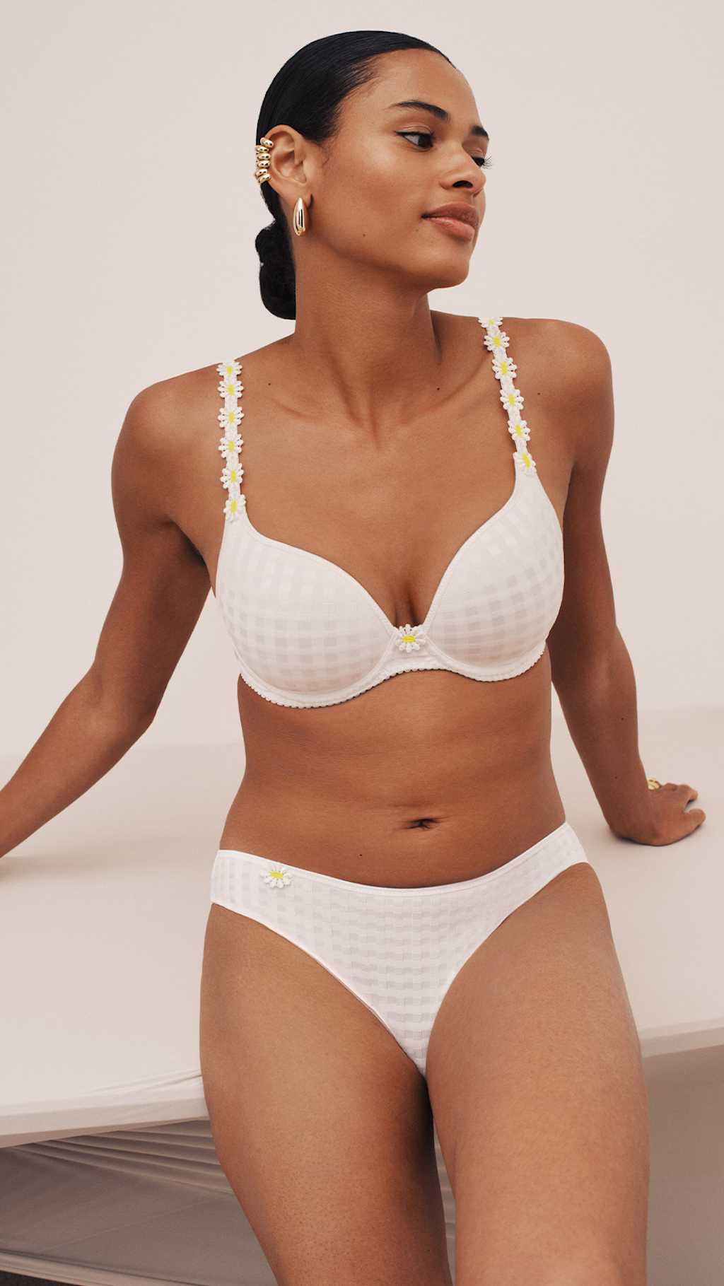 Series picture | Marie Jo