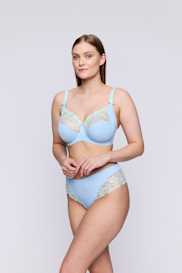 Salesbook image with head | Primadonna