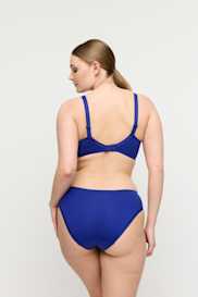 Salesbook image with head | Primadonna