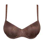 No body pictures | Primadonna