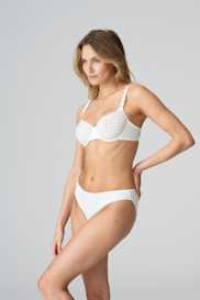 Salesbook image with head | Marie Jo