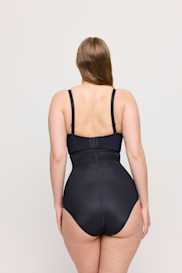 Salesbook image with head | Primadonna