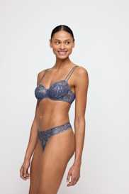 Salesbook image with head | Marie Jo