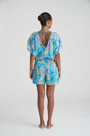 Salesbook image with head | Marie Jo