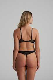 Salesbook image with head | Marie Jo