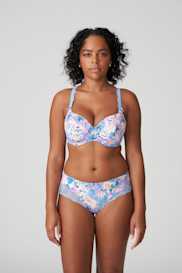 Salesbook image with head | Primadonna