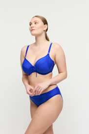 Salesbook image with head | Primadonna