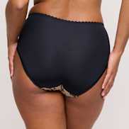 Packshot | Primadonna