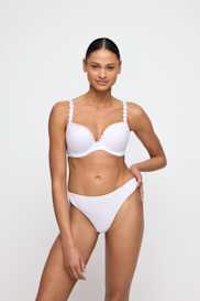 Salesbook image with head | Marie Jo