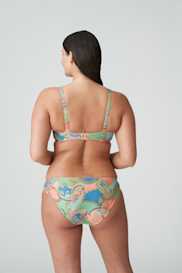 Salesbook image with head | Primadonna