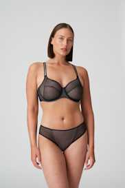 Salesbook image with head | Primadonna