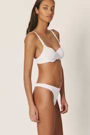 Salesbook image with head | Marie Jo